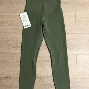 Lululemon Align HR Pant 25” Size 6 Green Twill New With Tags Detached
